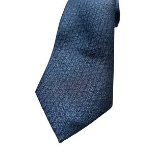 Murano Slim 3” Dark Blue Silk Box Scale Pattern Tie
